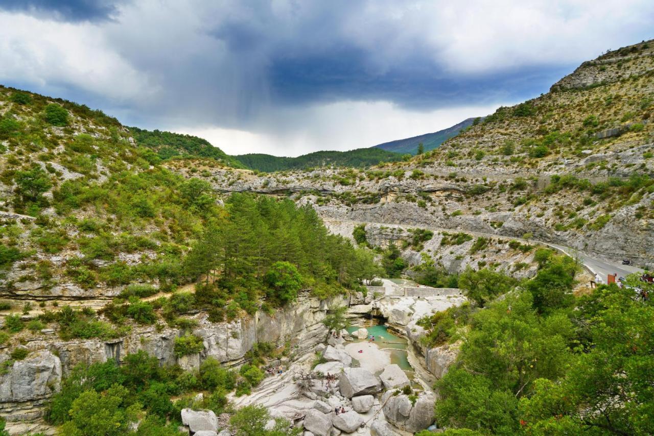 Vvf Haute Provence Lagrand Kültér fotó